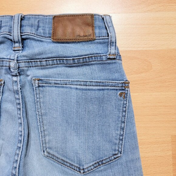Madewell 9" High-Rise Skinny Jeans: Distressed-Hem Edition | Size: 23 - Picture 10 of 13